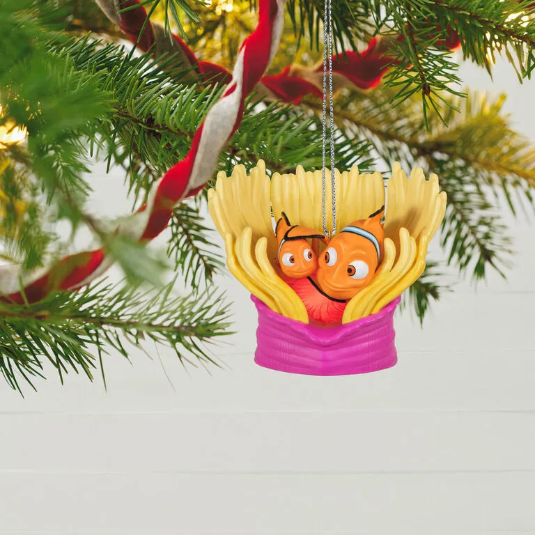 Hallmark Disney/Pixar Finding Nemo 20th Anniversary Marlin & Nemo Ornament - Image 2