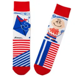 Hallmark PeanutsĀ® Charlie Brown With Kite Novelty Crew Socks