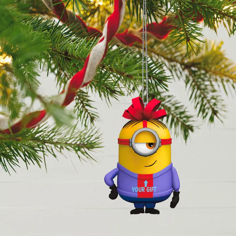 Hallmark Minions The Gift Of Stuart Musical Ornament - Image 2